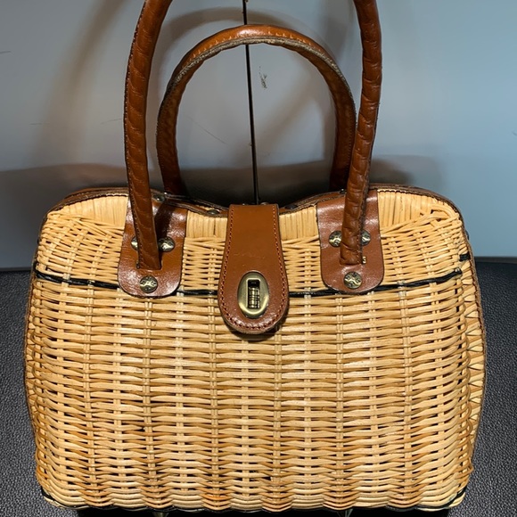 Patricia Nash Handbags - Patricia Nash bag with dust bag, Manufacturer warranty card, shoulder strap
